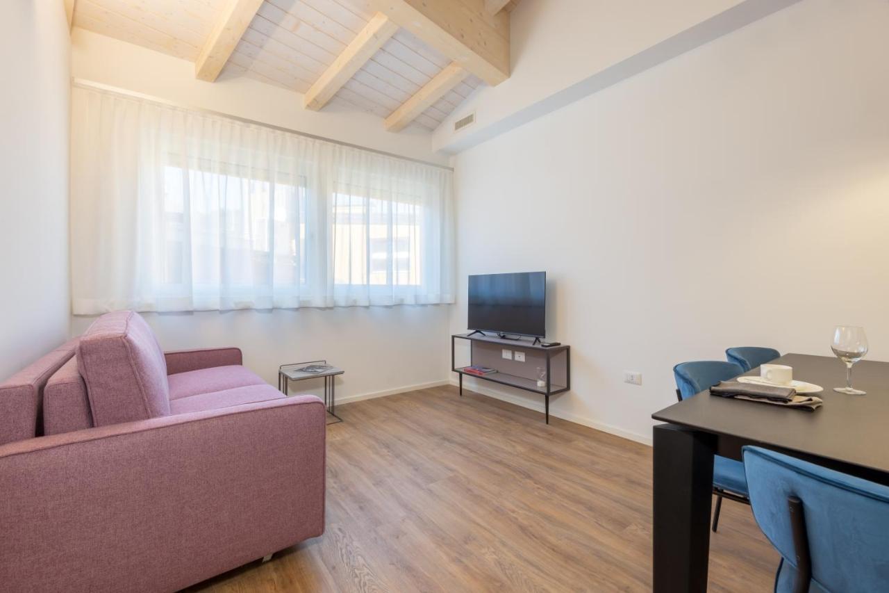 Minerva Guesthouse Trento Luaran gambar