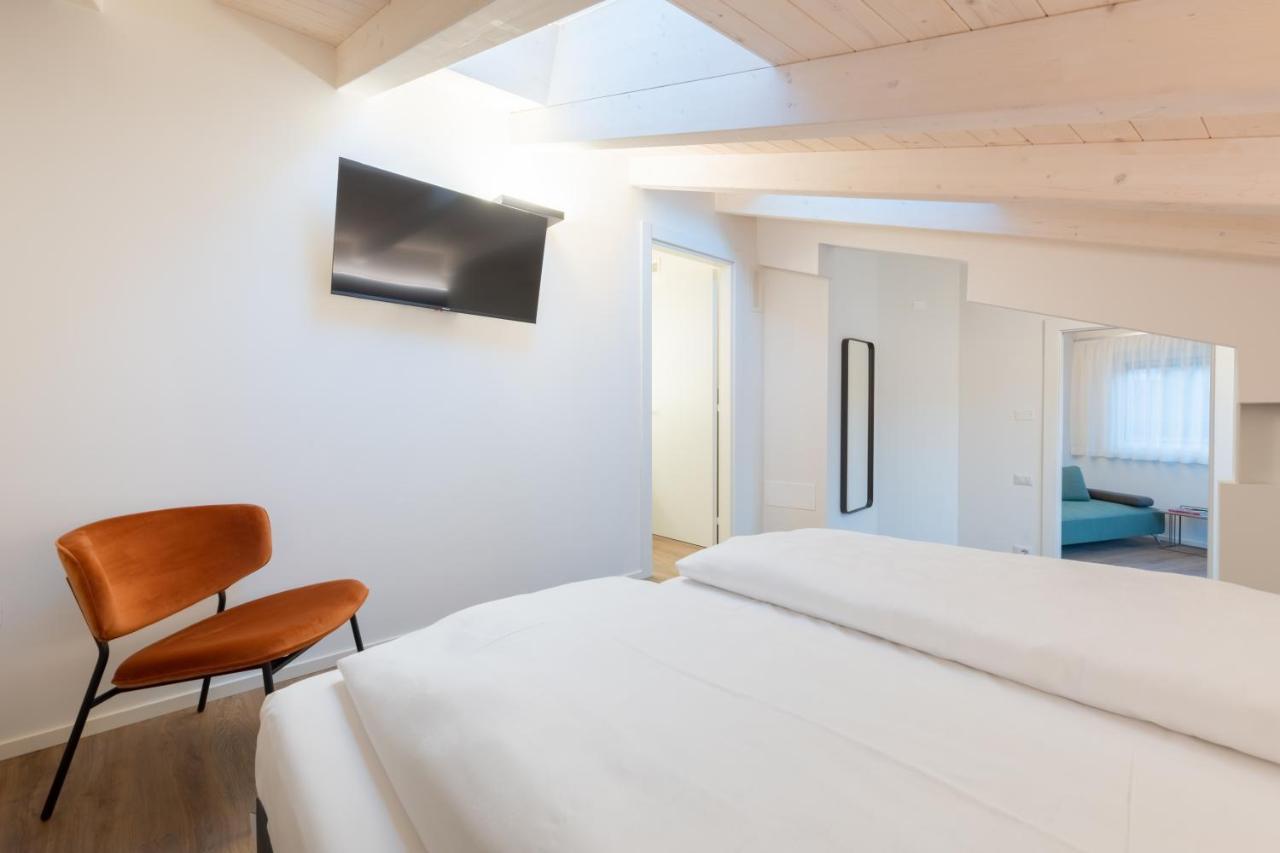 Minerva Guesthouse Trento Luaran gambar