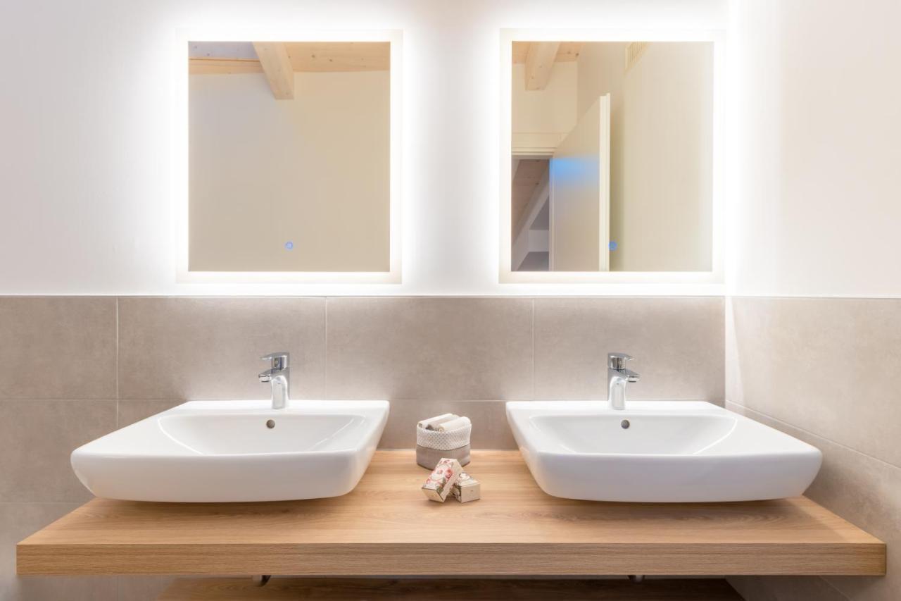 Minerva Guesthouse Trento Luaran gambar