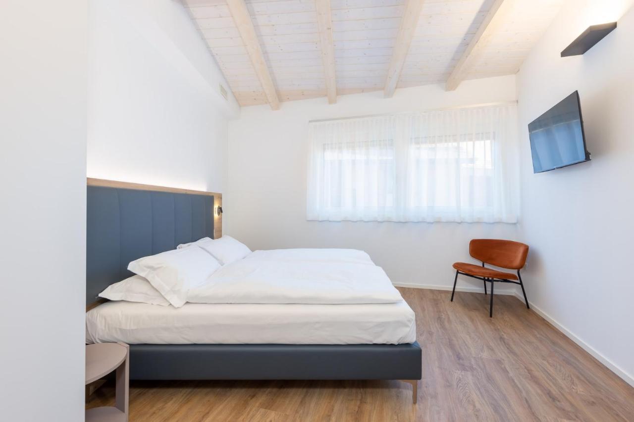 Minerva Guesthouse Trento Luaran gambar