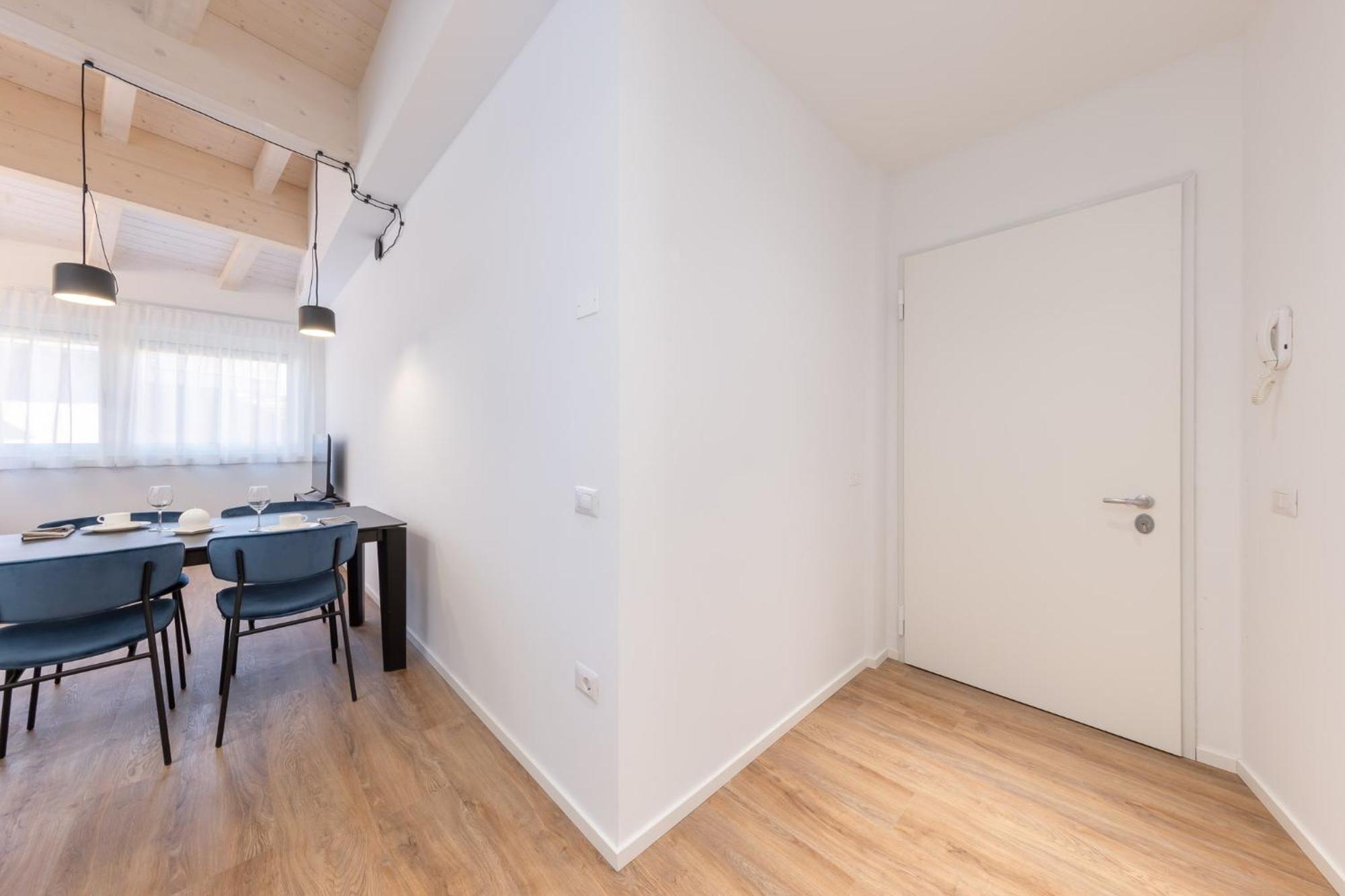 Minerva Guesthouse Trento Luaran gambar